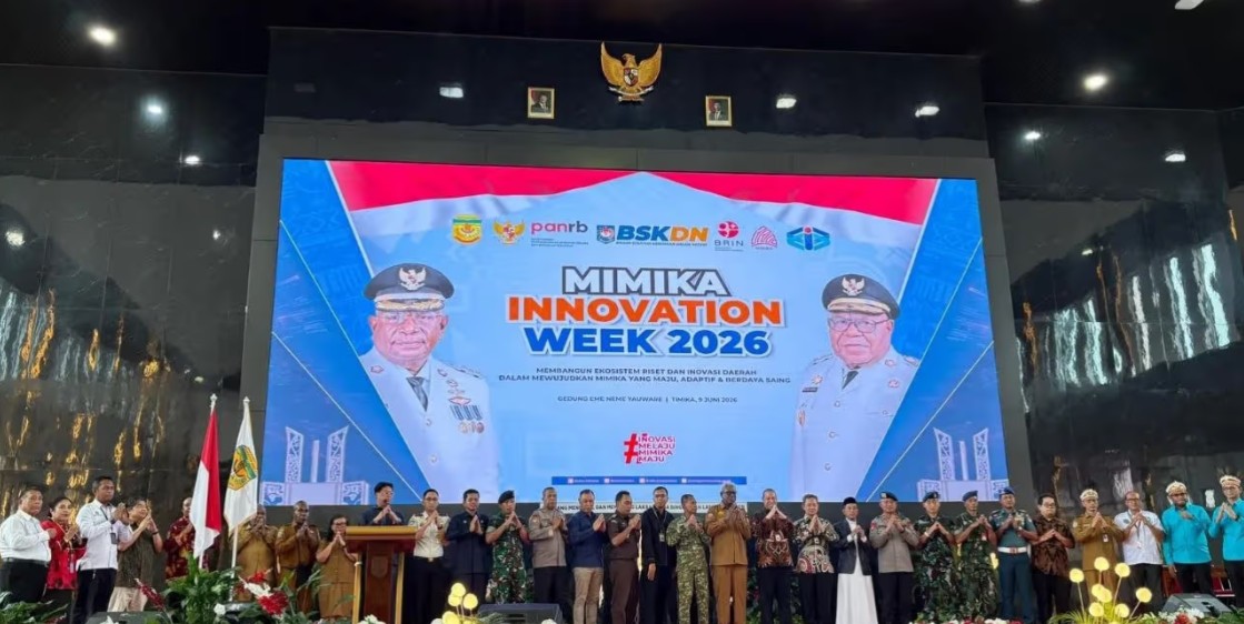 Foto bersama dalam kegiatan Mimika Innovation Week 2026 di Gedung Eme Neme Yauware. Foto / Mimika