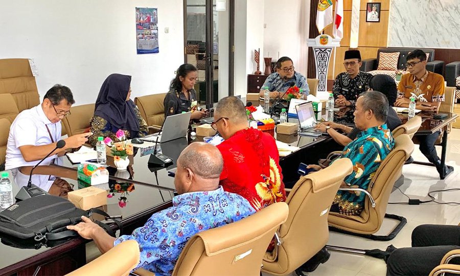 Suasana rapat koordinasi BRIDA bersama BRIN dan OPD teknis di lingkungan Kabupaten Mimika di ruang pertemuan lantai 3 MPP, Kamis (7/5/2026). Foto: Moh